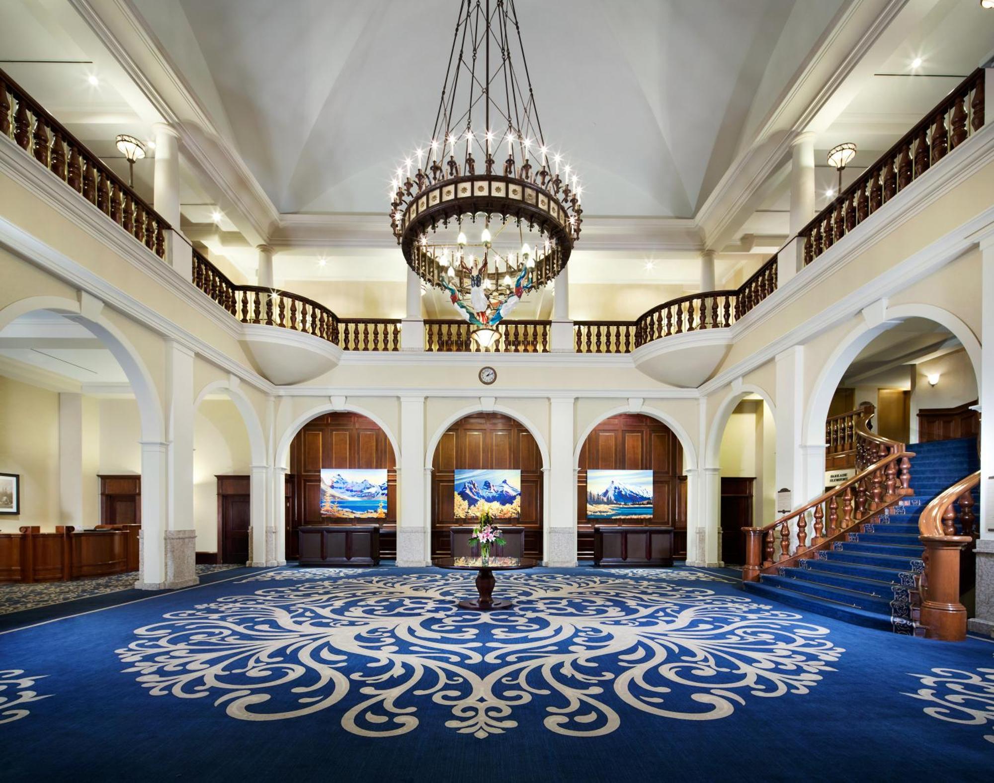 Fairmont Chateau Louise