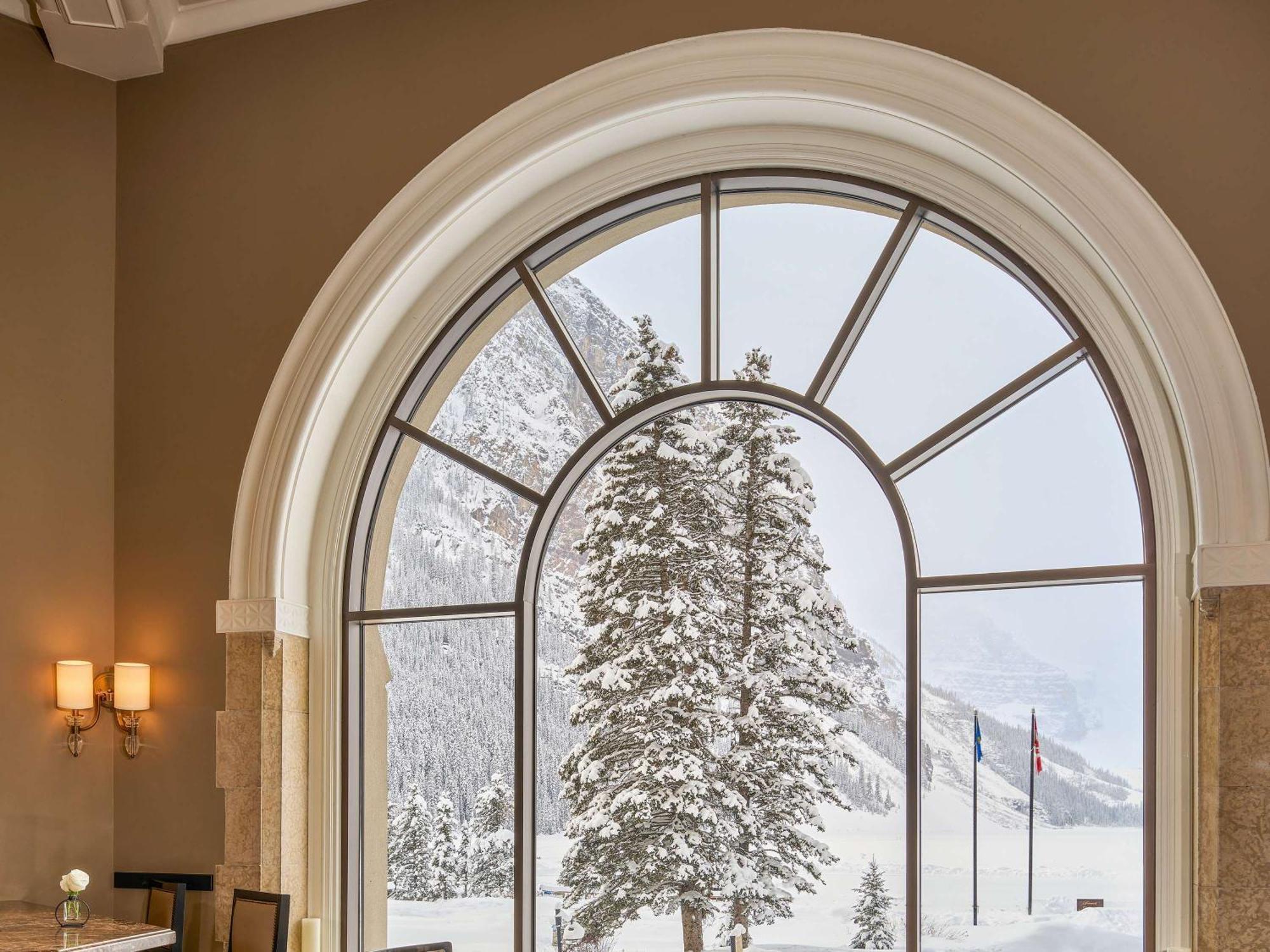 Fairmont Chateau Louise Resort