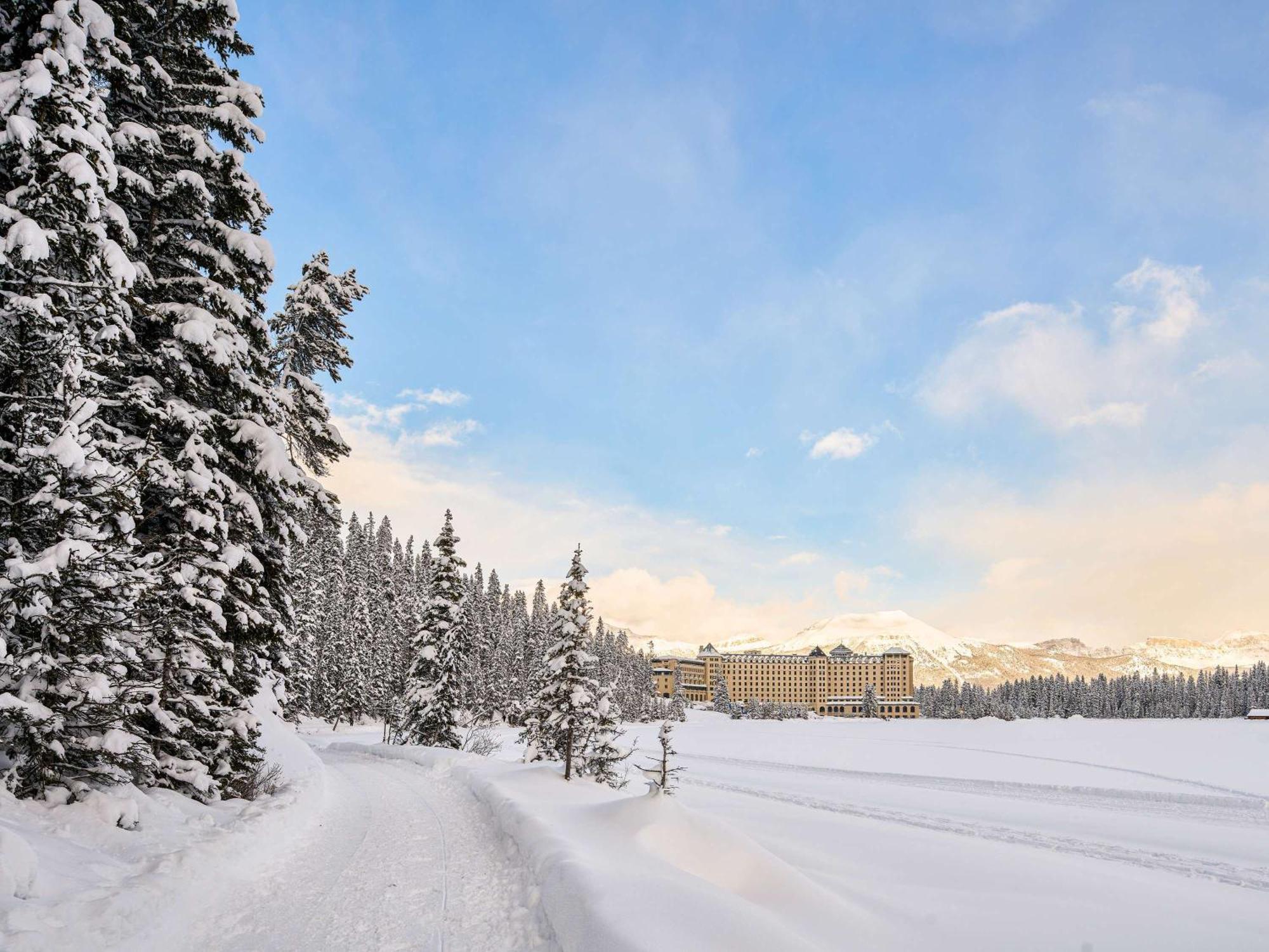 Fairmont Chateau Louise Resort